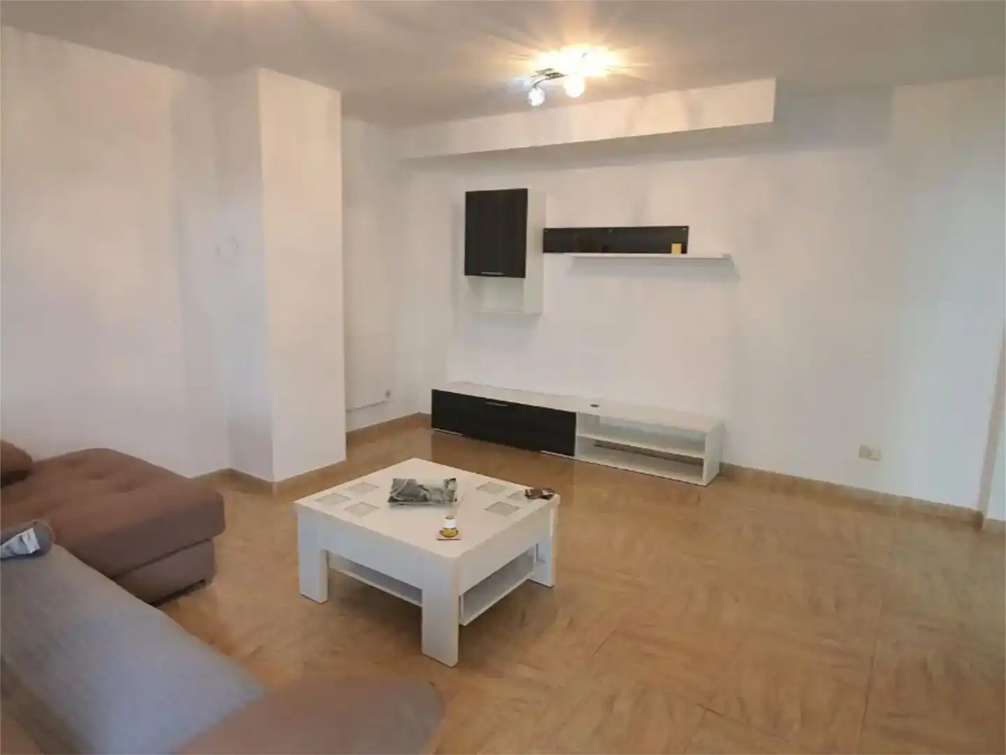 Sala d'estar de Pis en venda en Arucas amb Jardí privat i Moblat