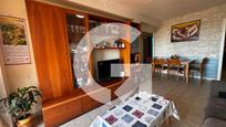 Living room of Flat for sale in Terrassa  with TV, Balcony and Internet