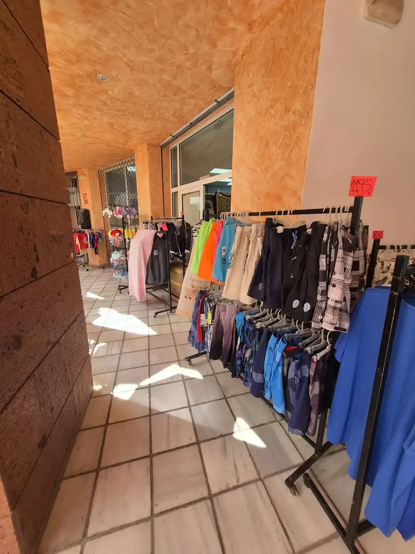 Local en venda en Costa Adeje
