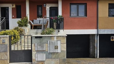 Foto 2 von Einfamilien-Reihenhaus zum Verkauf in Calle Presa Blanca-vo, -1, Villaquilambre, León