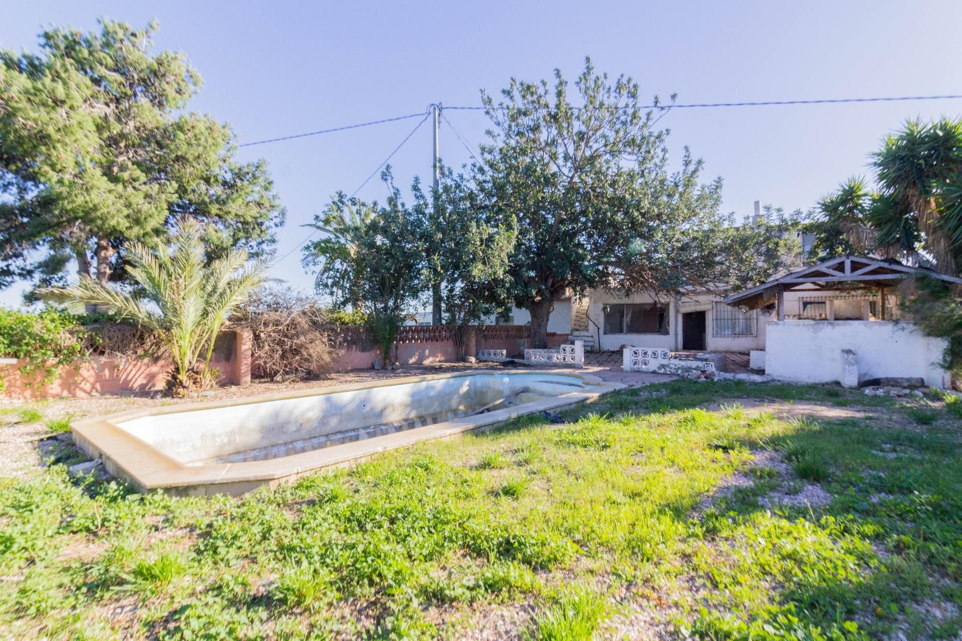 Jardí de Finca rústica en venda en Orihuela amb Jardí privat, Terrassa i Piscina