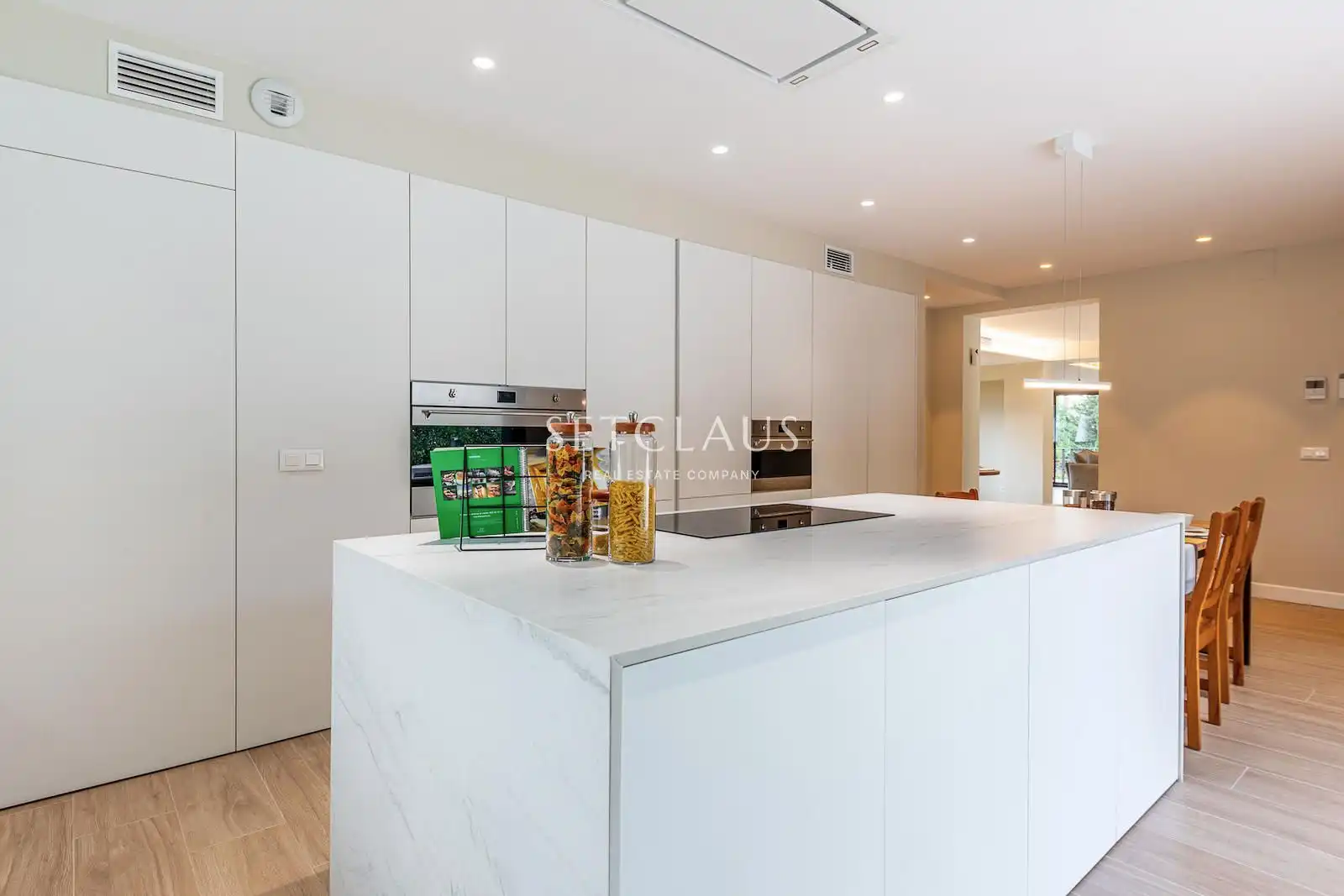 Cocina de Casa o chalet en venta en Tiana con Aire acondicionado, Calefacción y Terraza
