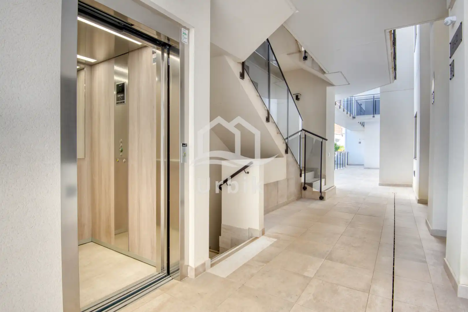 Ático en venta en Castell d'Aro, Platja d'Aro i s'Agaró con Aire acondicionado, Calefacción y Parquet