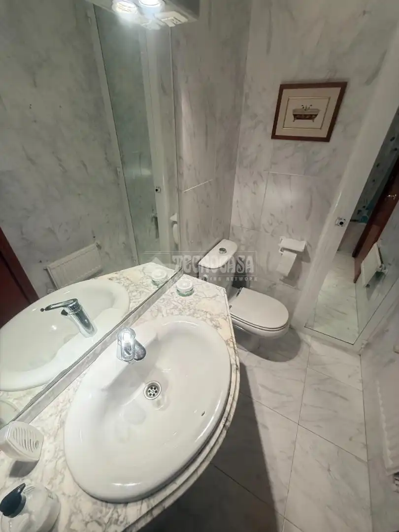 Bany de Pis en venda en Madrid amb Aire condicionat, Calefacció i Balcó