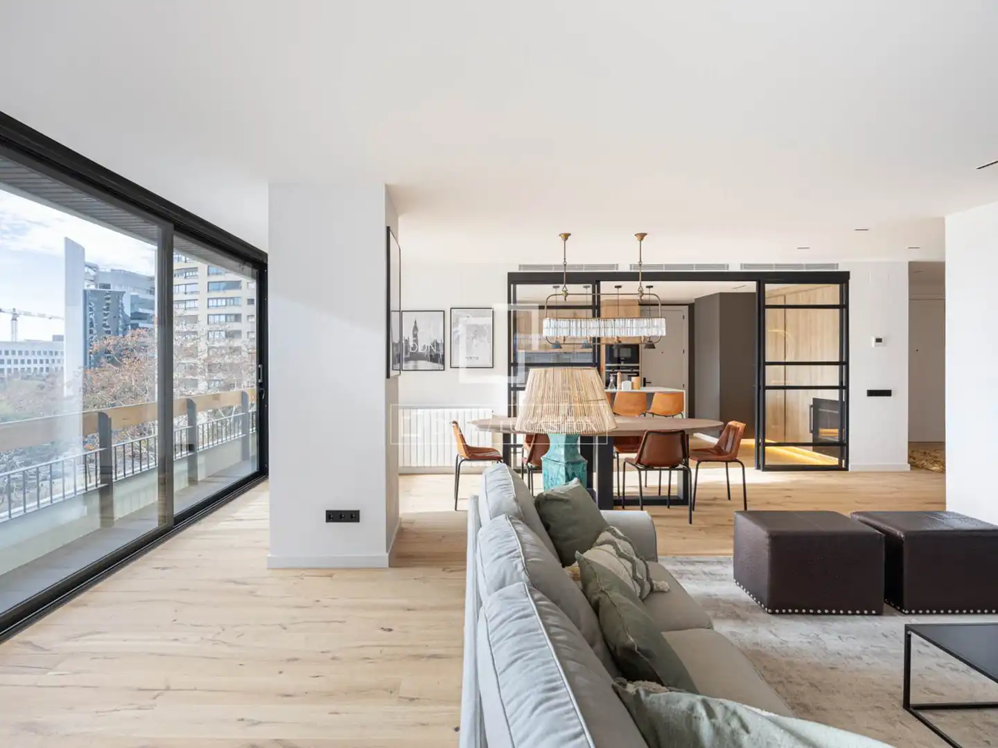 Sala de estar de Piso en venta en Barcelona con Aire acondicionado, Calefacción y Parquet
