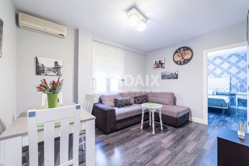 Schlafzimmer von Wohnung miete in Úbeda mit Klimaanlage, Parkett und Ofen