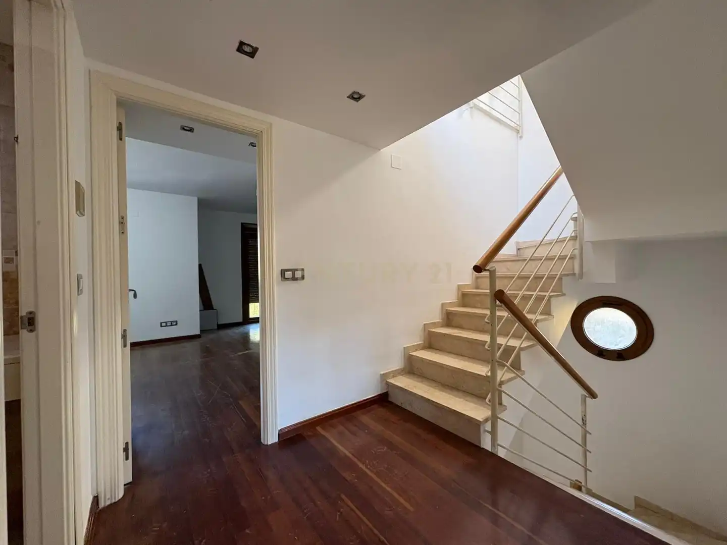 Houses for sale in Málaga  with Air Conditioner, Private garden and Storage room