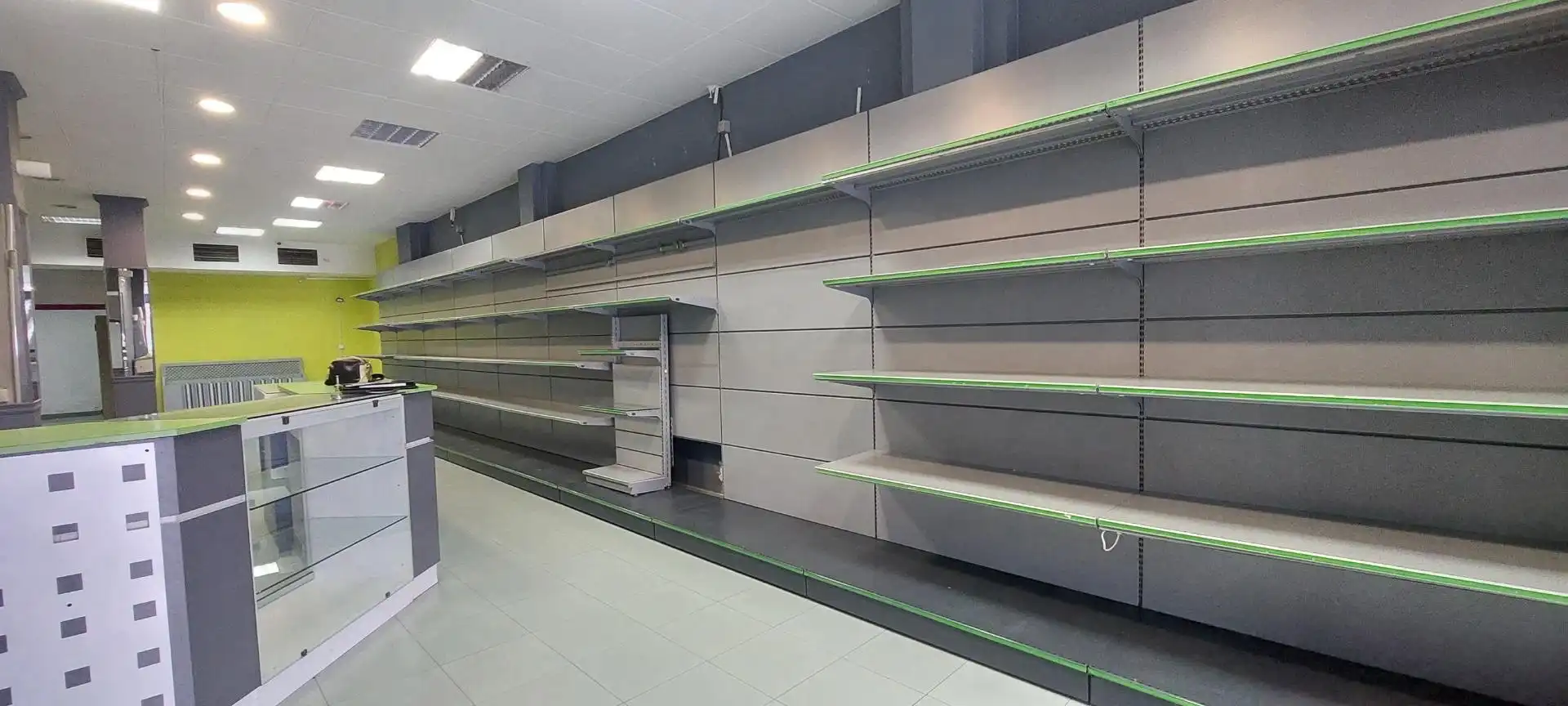 Local en venta en Plaza Plaza Doctor G Gracia R Villarrubia, Cortes - Huertas