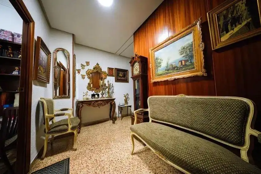 Piso en venta en Valencia con Aire acondicionado, Terraza y Amueblado