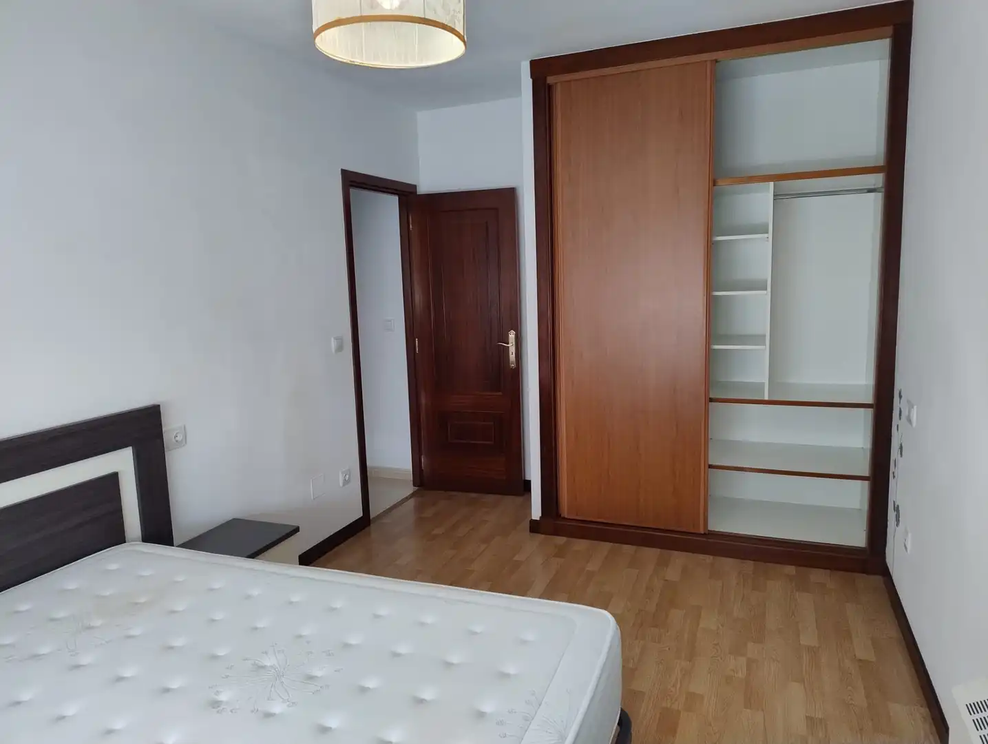 Bedroom of Flat for rent in Val do Dubra  with Heating, Furnished and Oven