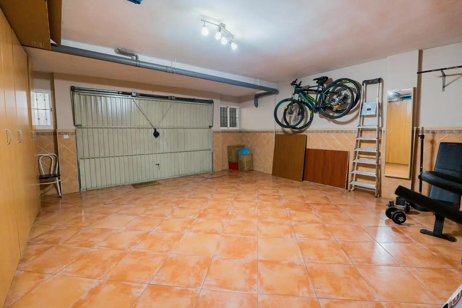 Houses for sale in Málaga  with Air Conditioner, Heating and Terrace