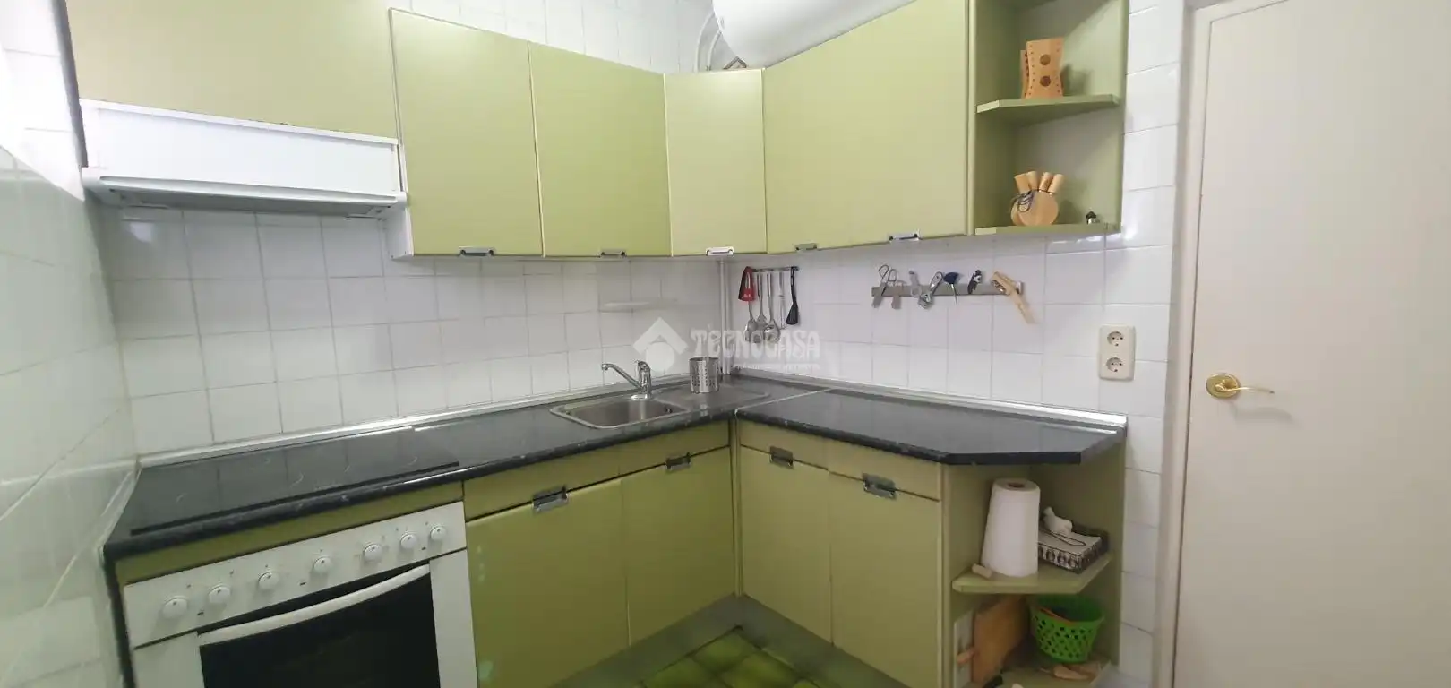 Cuina de Pis de lloguer en Madrid amb Aire condicionat, Calefacció i Terrassa