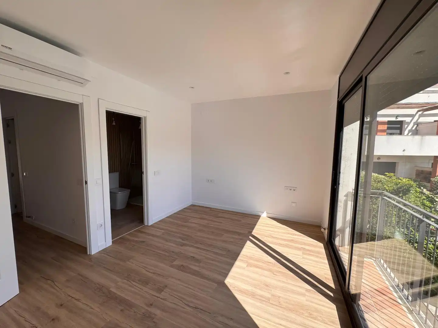 Casa adosada en venta en Cubelles con Aire acondicionado, Terraza y Piscina comunitaria