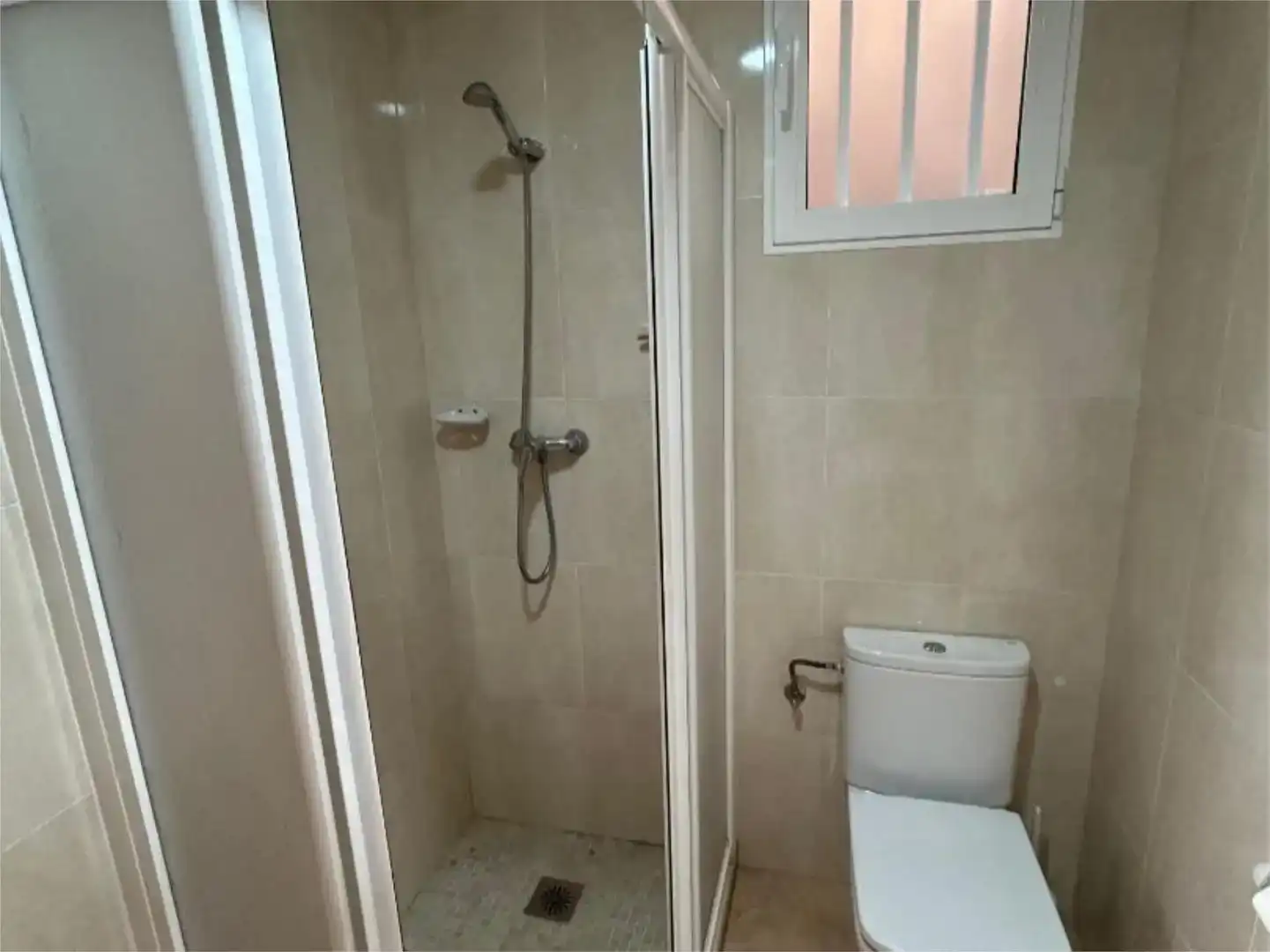 Bany de Apartament de lloguer en Tavernes de la Valldigna