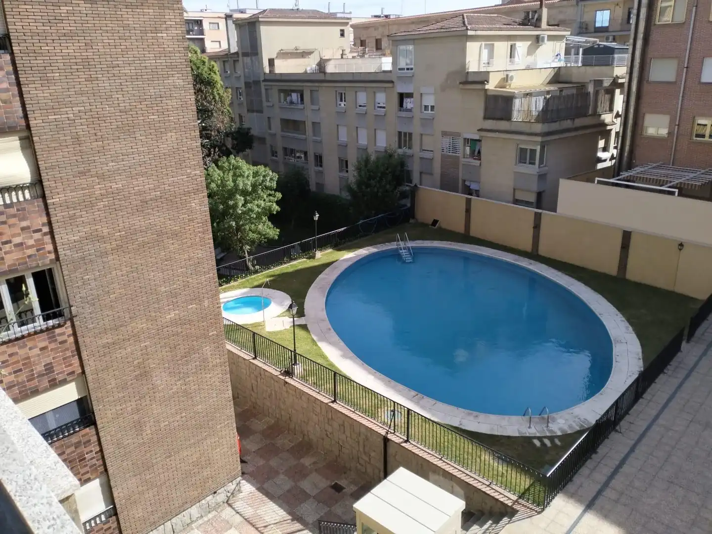 Schwimmbecken von Wohnung zur Miete in Salamanca mit Terrasse, Möbliert und Gemeinschaftspool