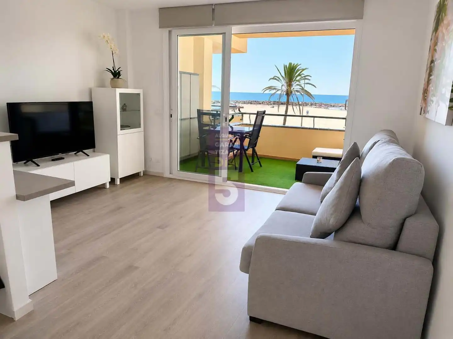 Sala de estar de Piso de alquiler en Cunit con Aire acondicionado, Parquet y Terraza