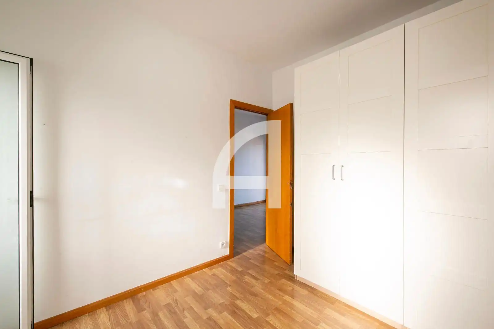 Bedroom of Attic for sale in Barcelona  with Air Conditioner, Heating and Parquet flooring