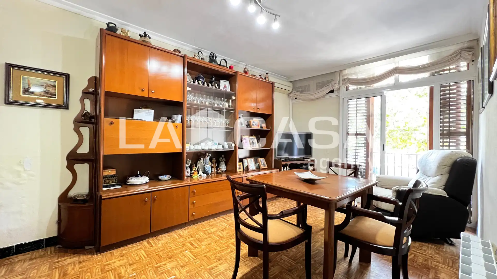 Flat for sale in Congrés