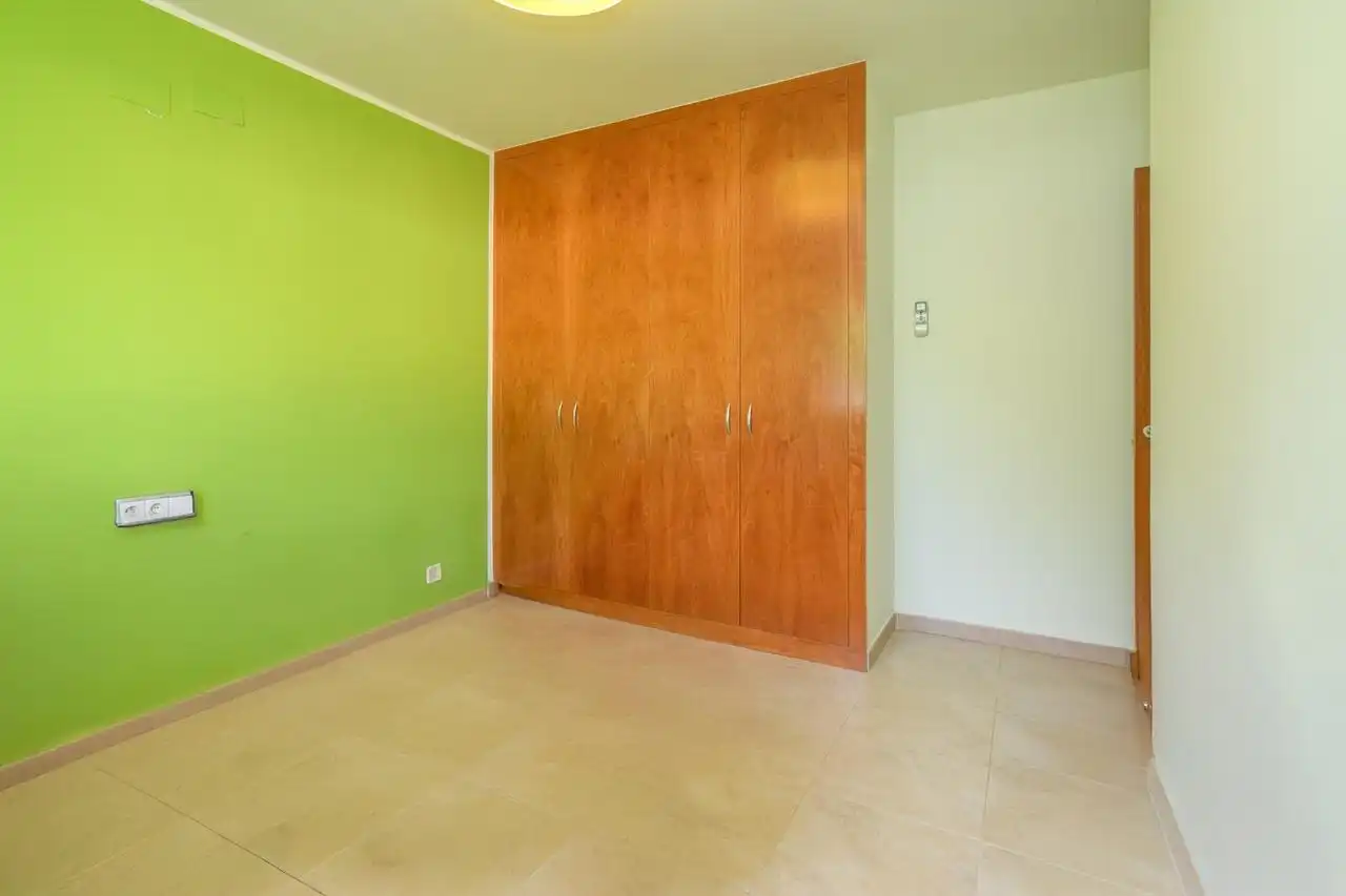 Bedroom of Houses for sale in Sabadell  with Air Conditioner, Heating and Terrace