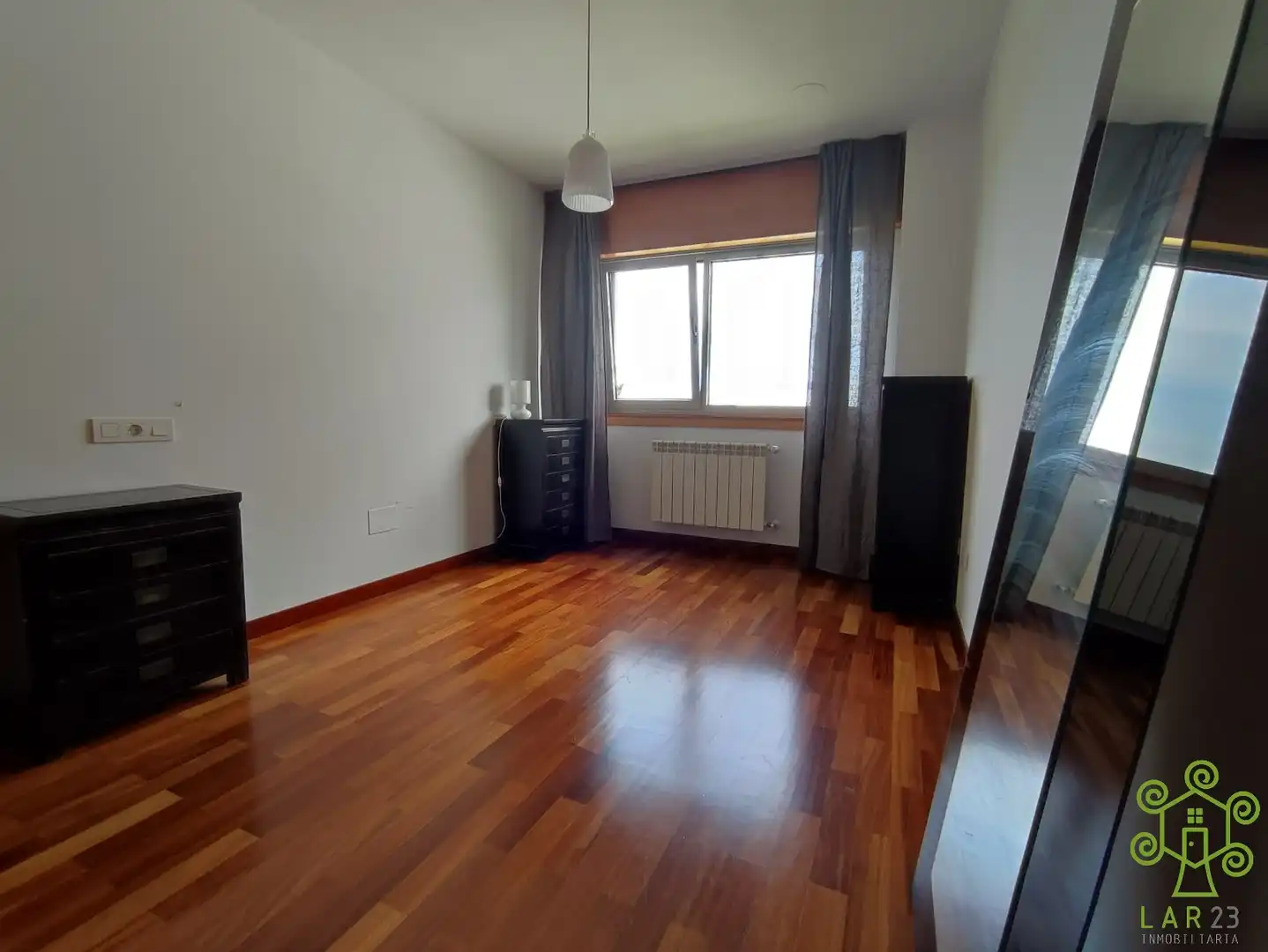 Bedroom of Flat for rent in Oleiros  with Heating, Parquet flooring and Furnished