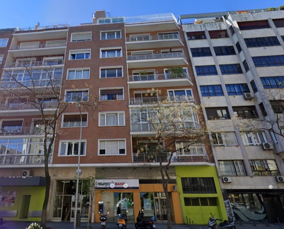 Exterior view of Flat to rent in  Madrid Capital  with Air Conditioner, Heating and Parquet flooring