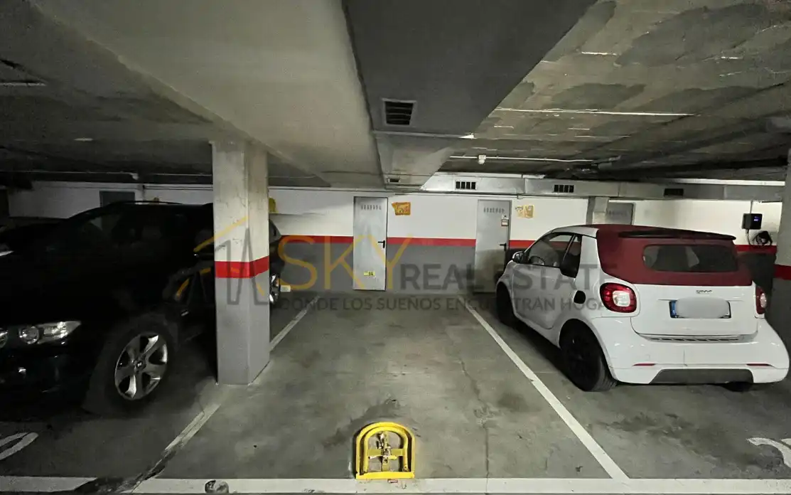 Parkplatz von Garage zum Verkauf in  Palma de Mallorca
