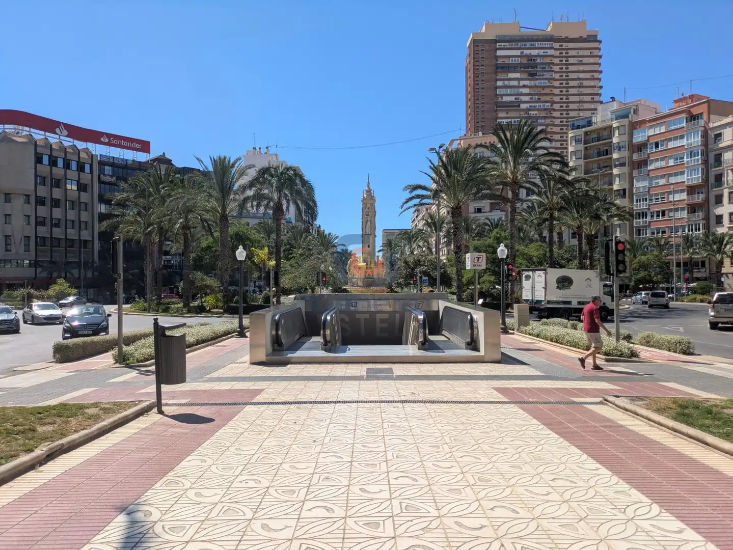 Außenansicht von Wohnungen zum Verkauf in Alicante / Alacant mit Klimaanlage, Heizung und Abstellraum