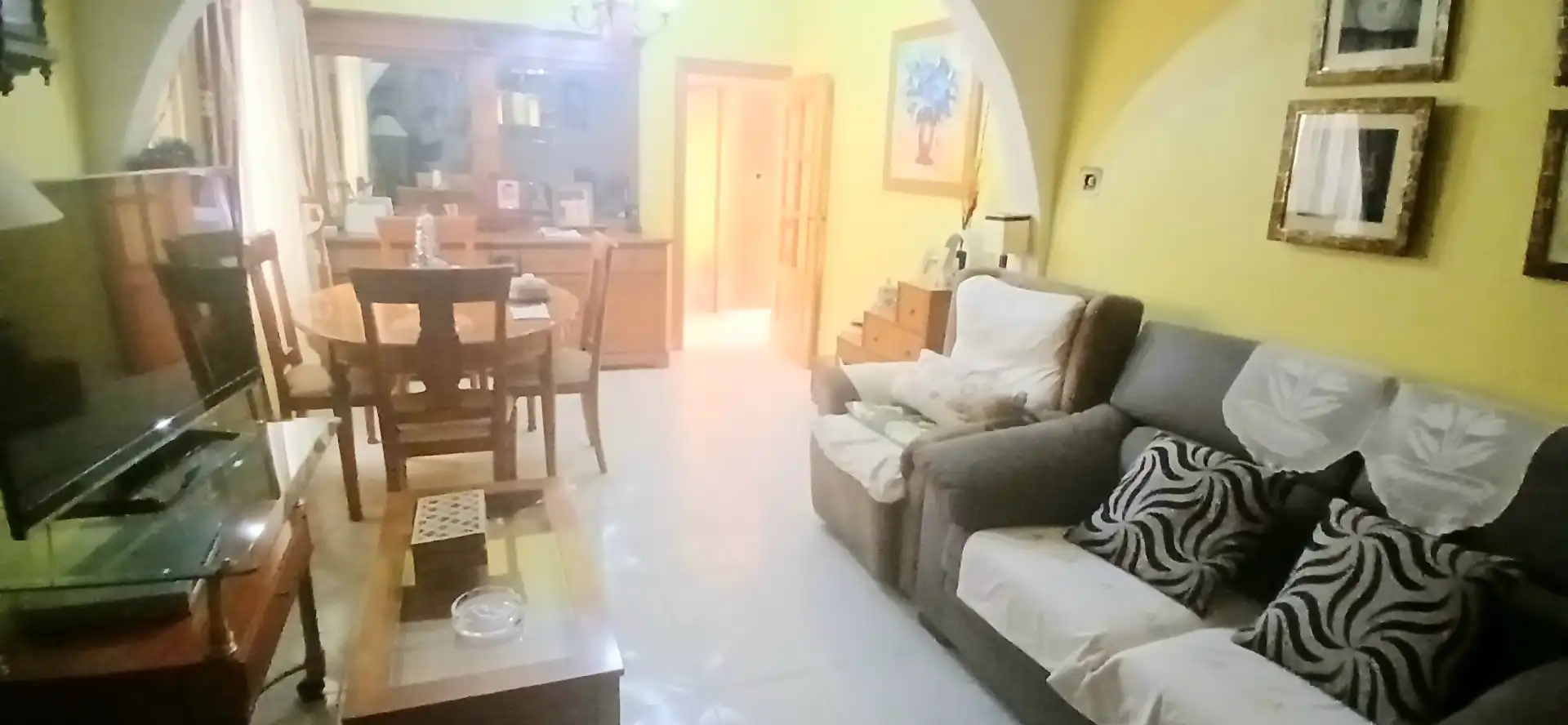 Sala de estar de Casa o chalet en venta en Almería con Aire acondicionado, Terraza y Trastero