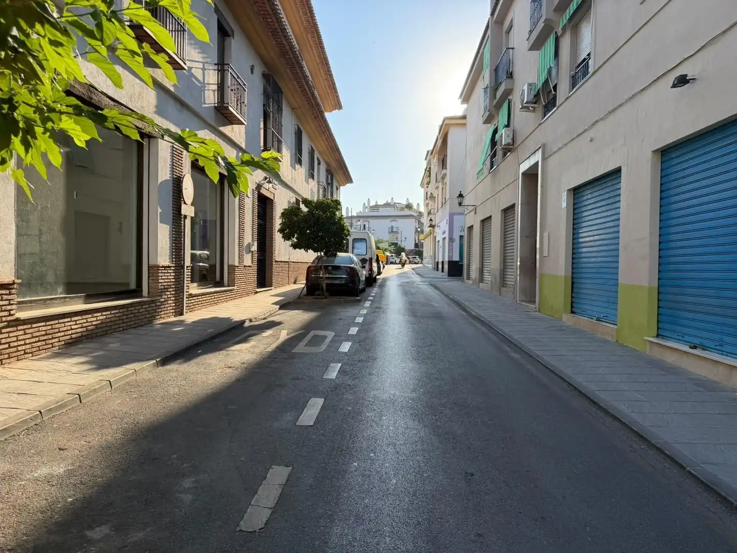 Vista exterior de Garatge en venda en La Zubia