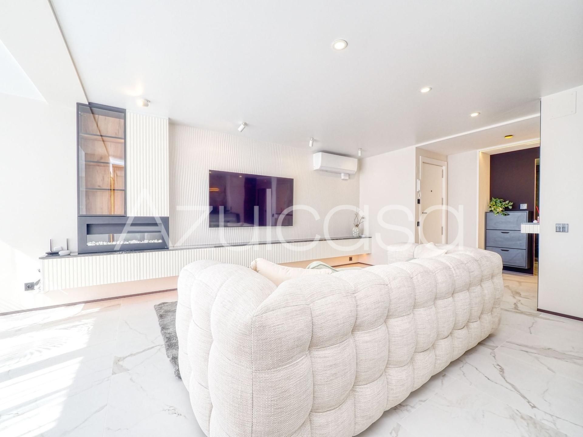 Sala de estar de Piso en venta en Alicante / Alacant con Aire acondicionado, Terraza y Alarma