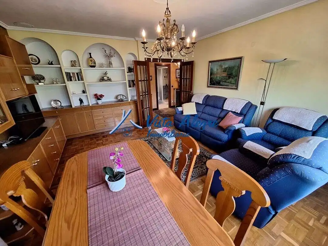 Wohnzimmer von Wohnung zum Verkauf in Haro mit Heizung, Terrasse und Abstellraum