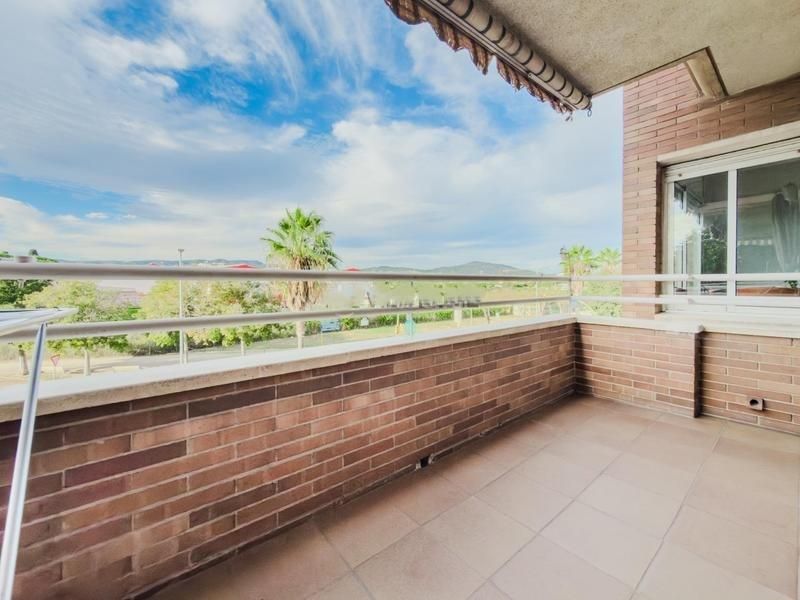 Terraza de Piso en venta en Vilanova i la Geltrú con Aire acondicionado y Terraza