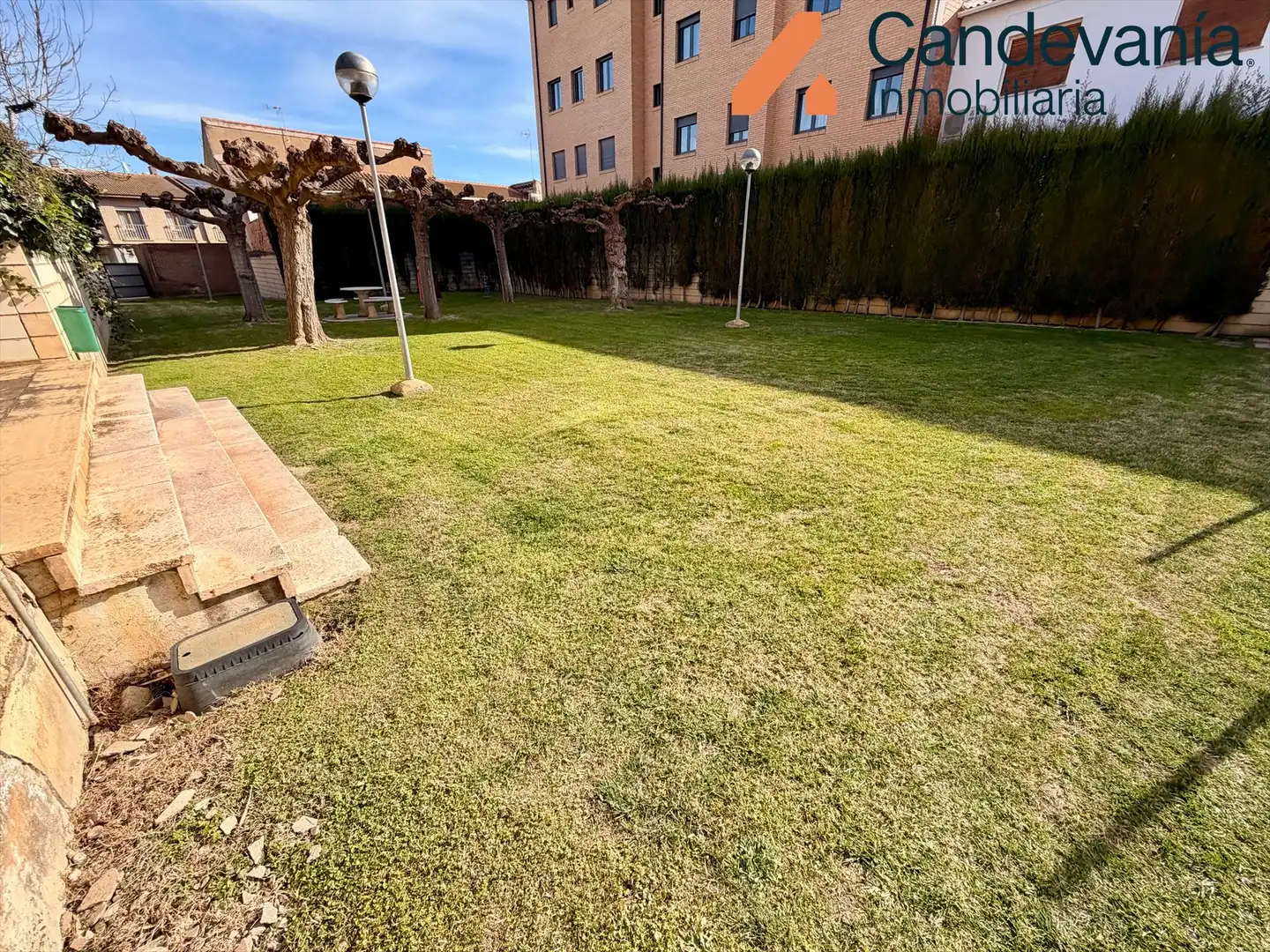 Garden of Detached homes for sale in Villanueva de Gállego  with Heating, Storage room and Community pool