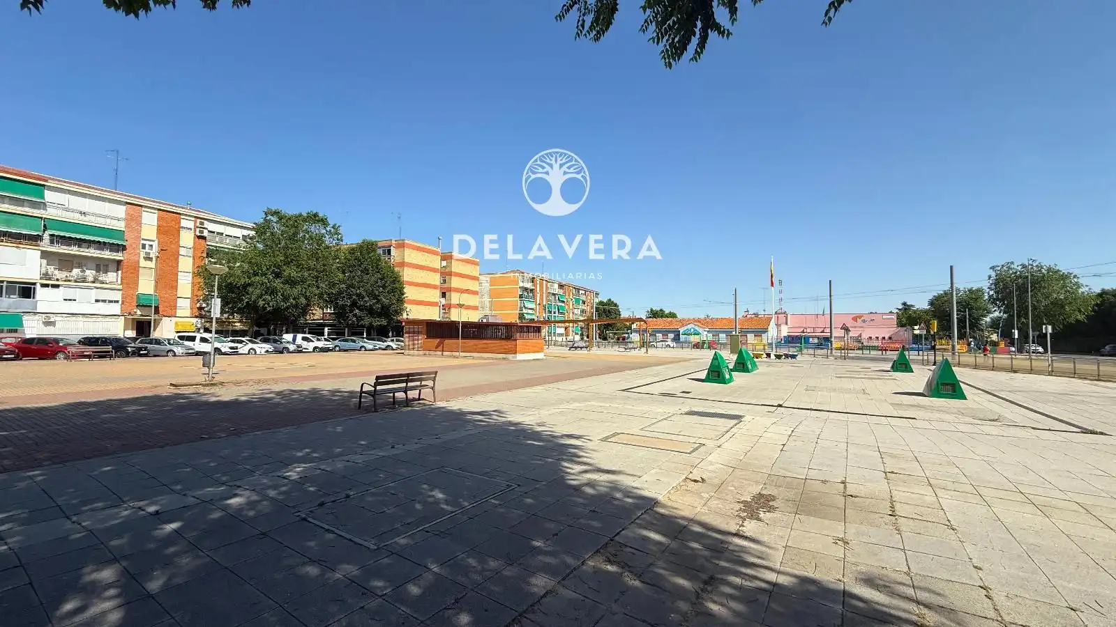 Vista exterior de Pis en venda en Parla amb Aire condicionat, Calefacció i Terrassa