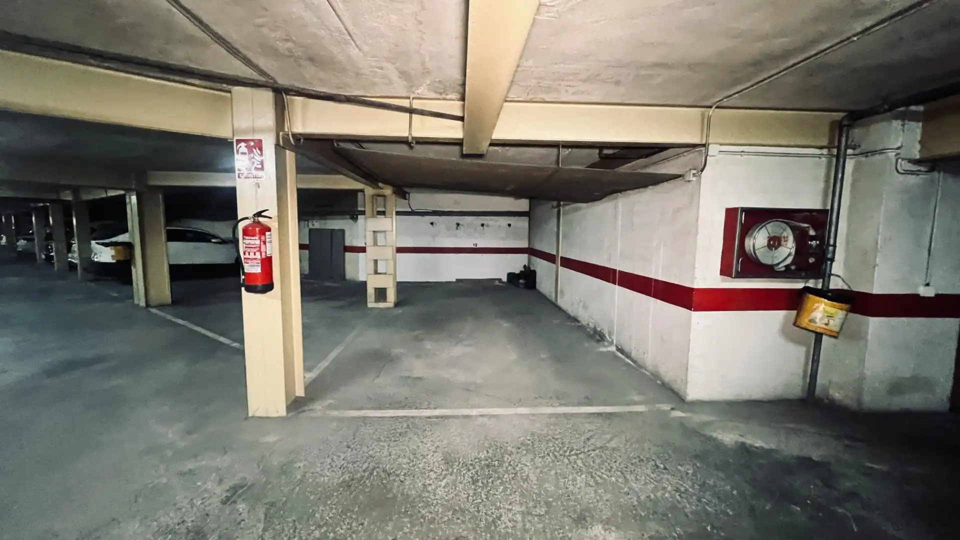Parking of Flat for sale in Castellón de la Plana / Castelló de la Plana  with Air Conditioner, Private garden and Furnished
