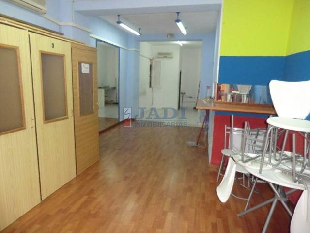Local comercial en Venta en Valdepeñas