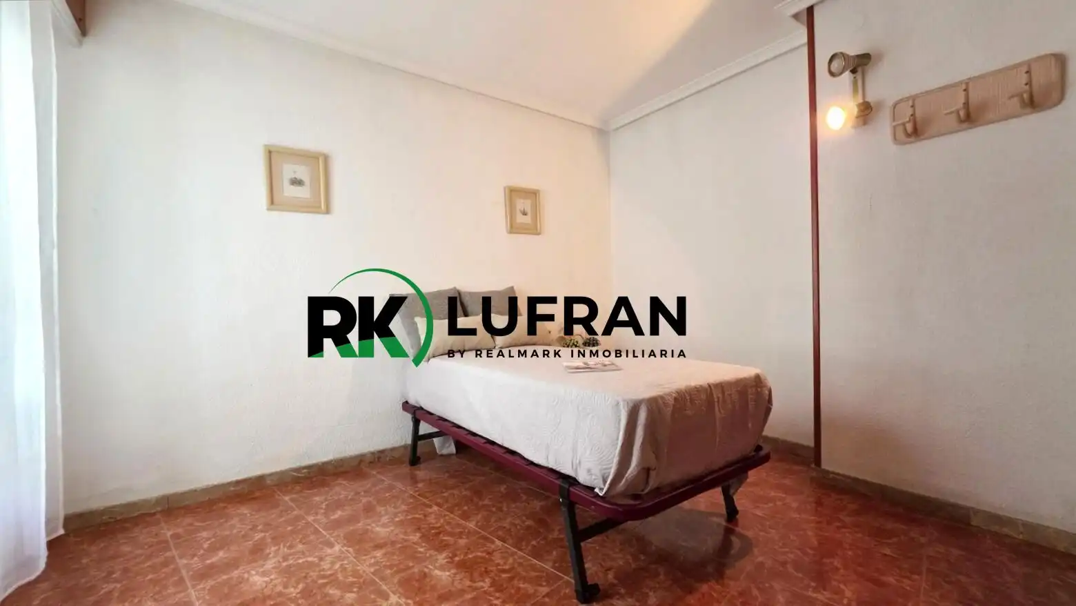 Bedroom of Flat for sale in Alicante / Alacant  with Terrace, Furnished and Balcony