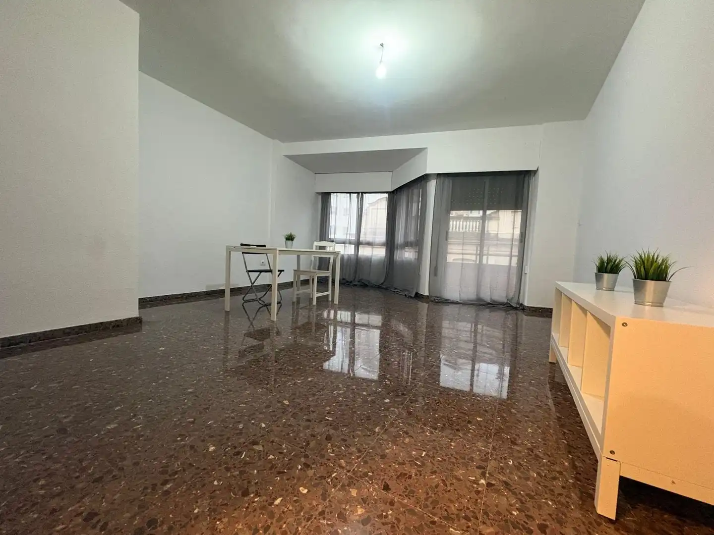 Wohnzimmer von Wohnung zum Verkauf in Parque de la Bombilla  