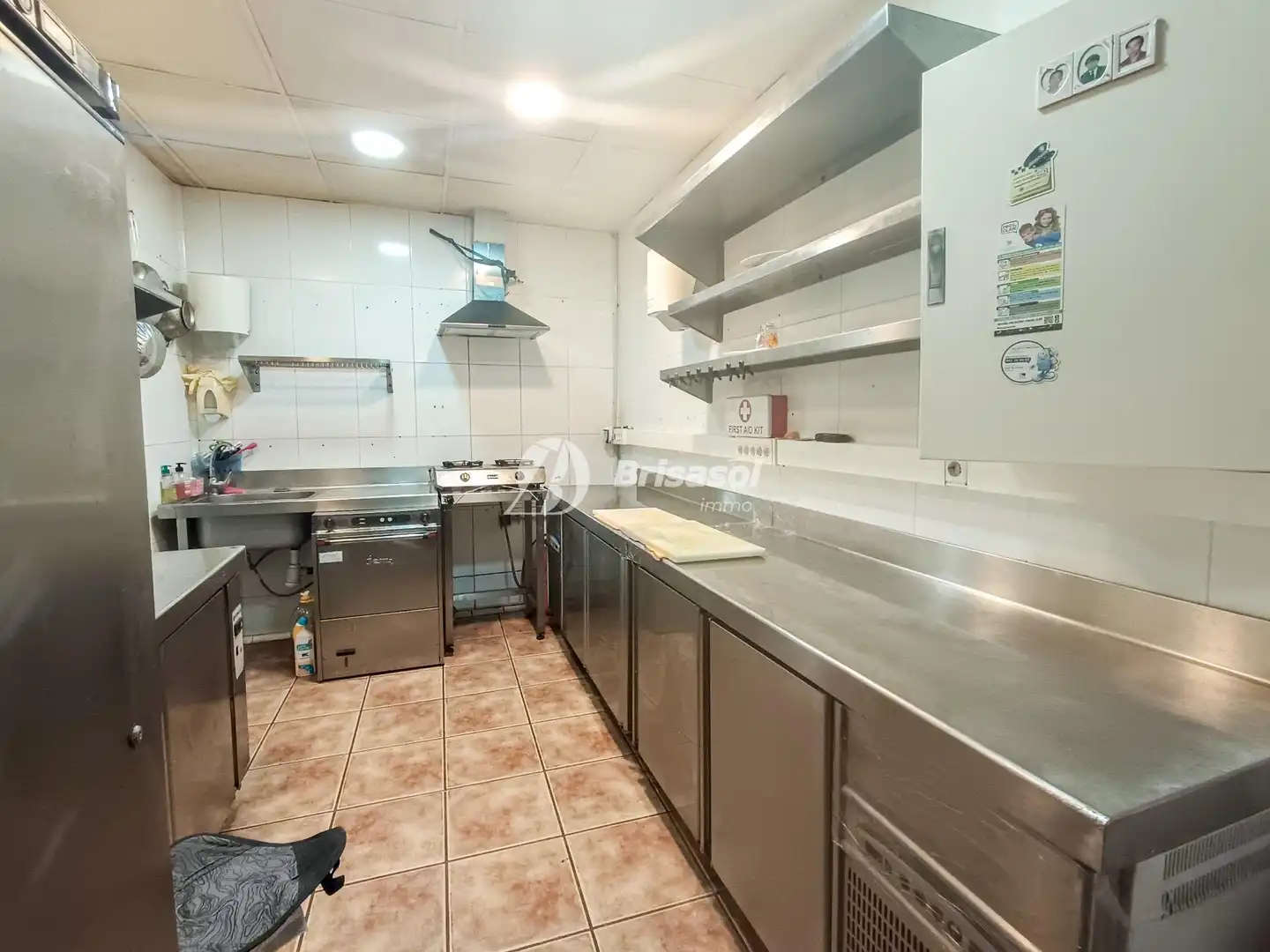 Kitchen of Commercial properties for rent in Reus