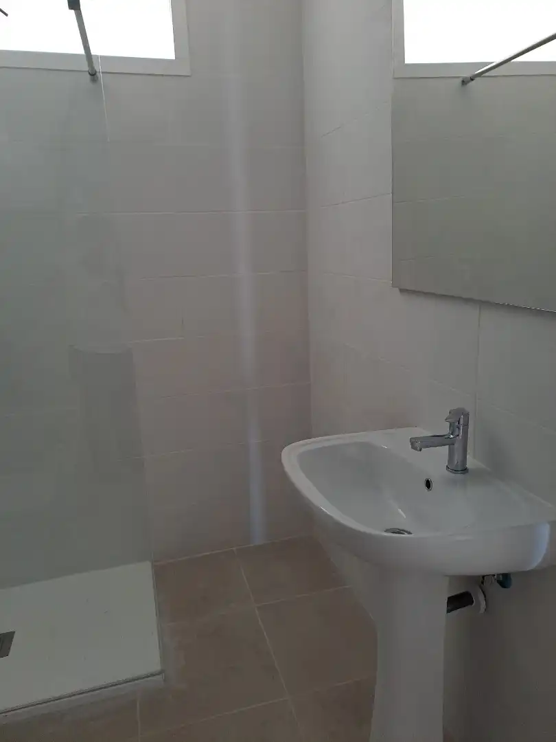 Badezimmer von Wohnung zum Verkauf in El Tiemblo  mit Heizung und Terrasse