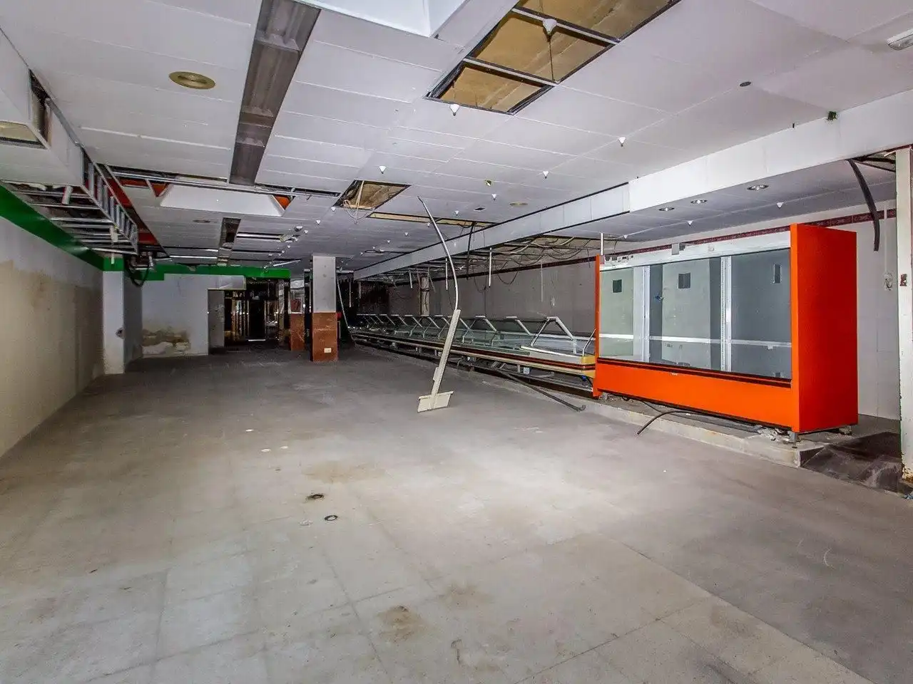 Local comercial en venda a Fuensalida, imagen 59