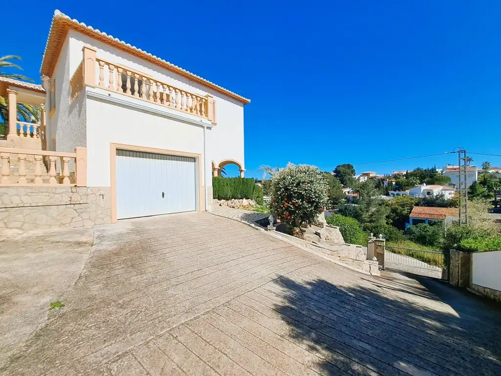 Exterior view of Houses for sale in Dénia  with Air Conditioner, Heating and Private garden