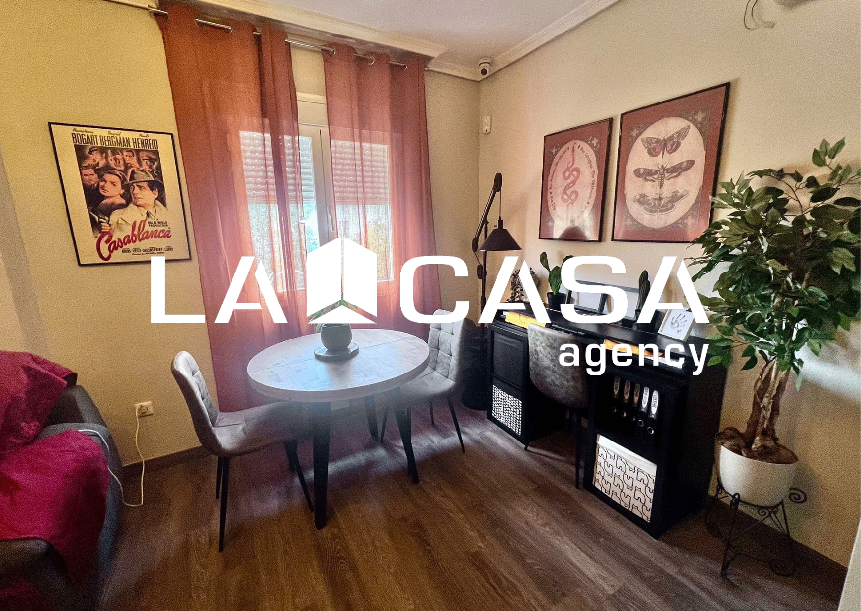 Flat for sale in  Sevilla Capital  with Storage room