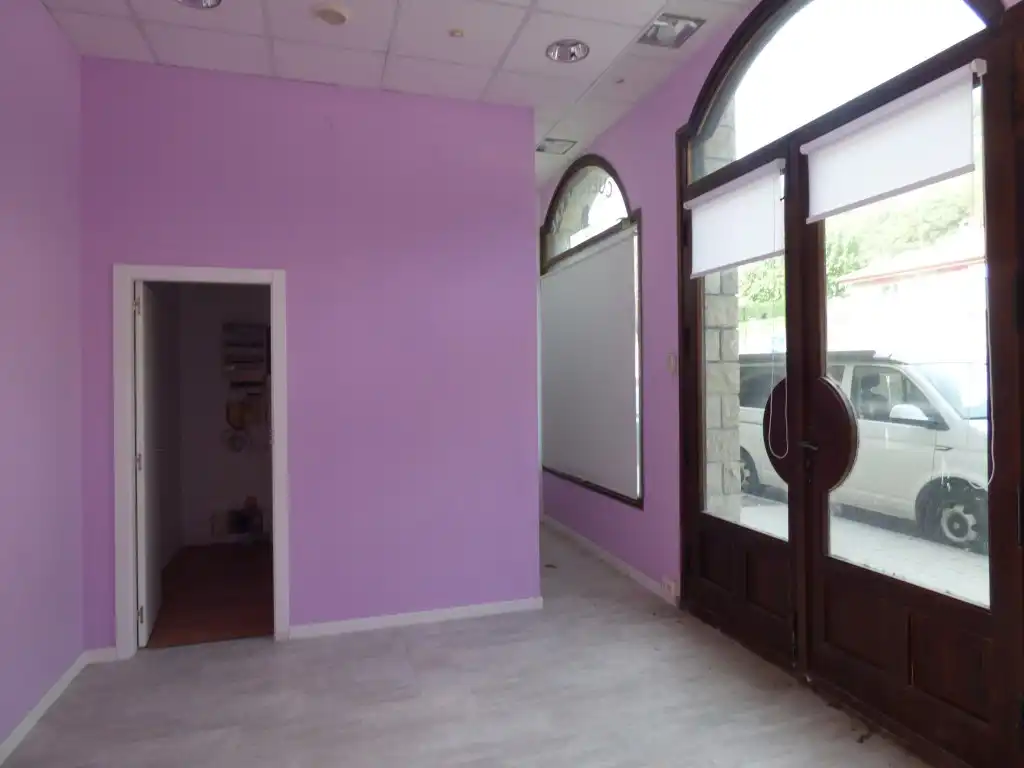 Commercial properties for sale in Pl. de la Fuenteta, 1, 1, Aínsa-Sobrarbe