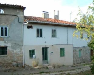 Exterior view of Single-family semi-detached for sale in Valle de Oca