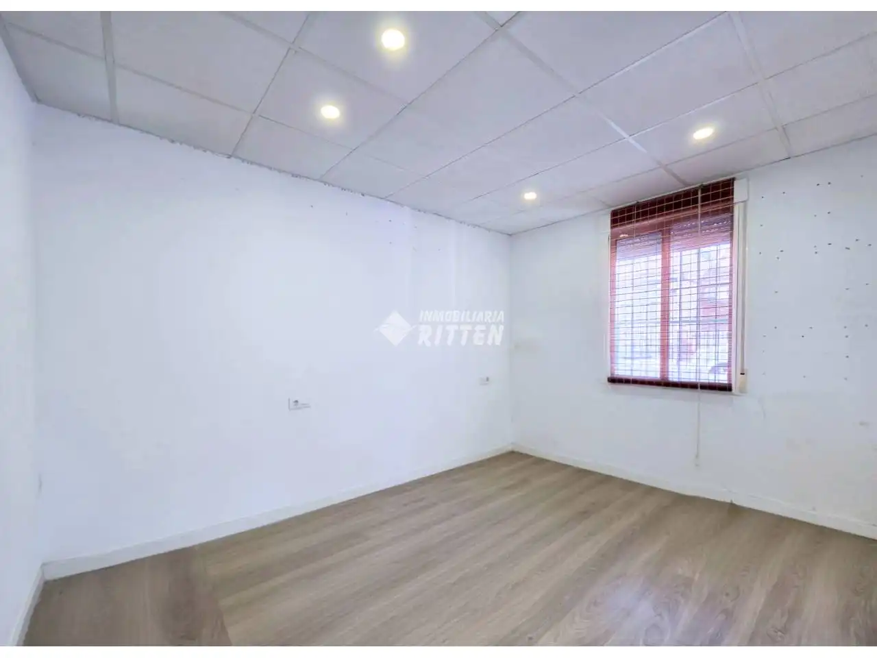 House with garden for sale in Calle Acacías 26, imagen 6