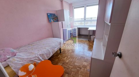 Foto 3 de Piso en venta en Virgen del Manzano, Reyes Católicos, Burgos Capital
