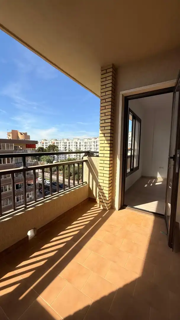 Apartamento con piscina en venta en Playa de los Boliches, imagen 7