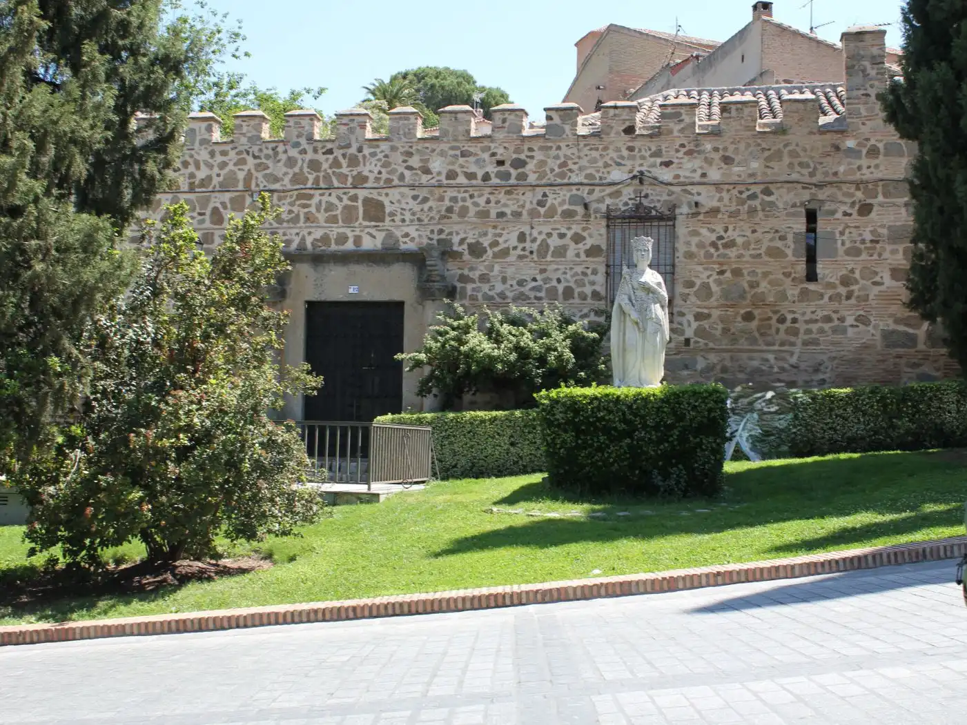 Casa amb jardí en venda a San juan de los Reyes 2, imagen 2