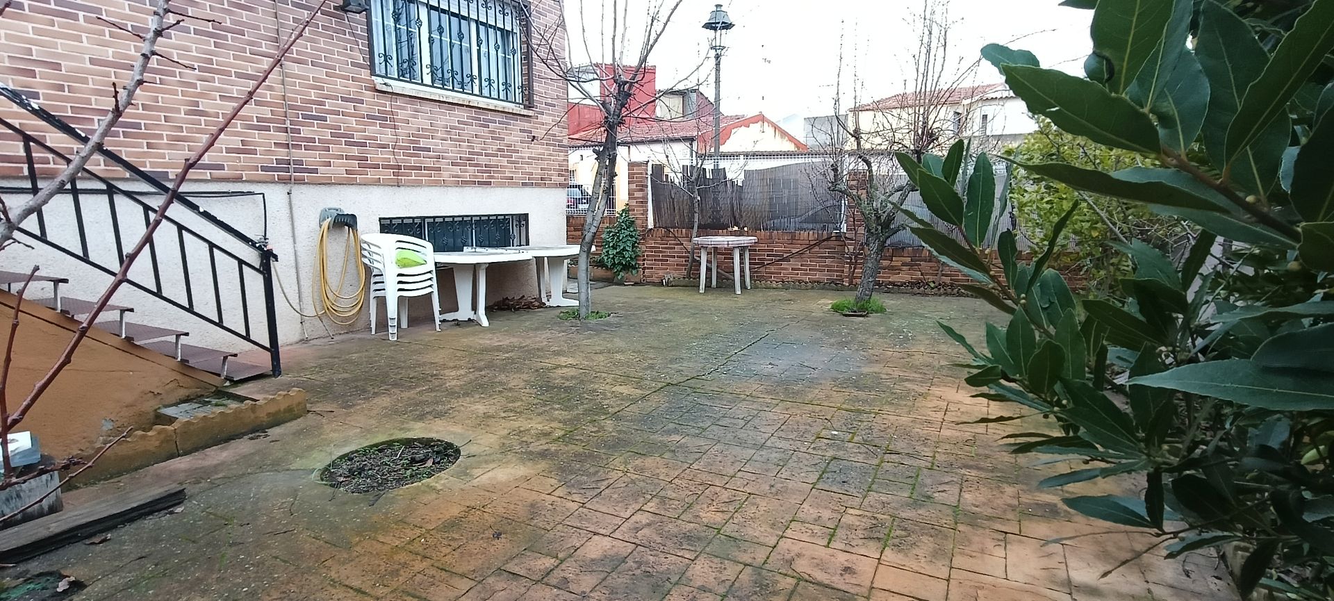 Jardí de Casa adosada en venda en Parla amb Calefacció, Jardí privat i Terrassa